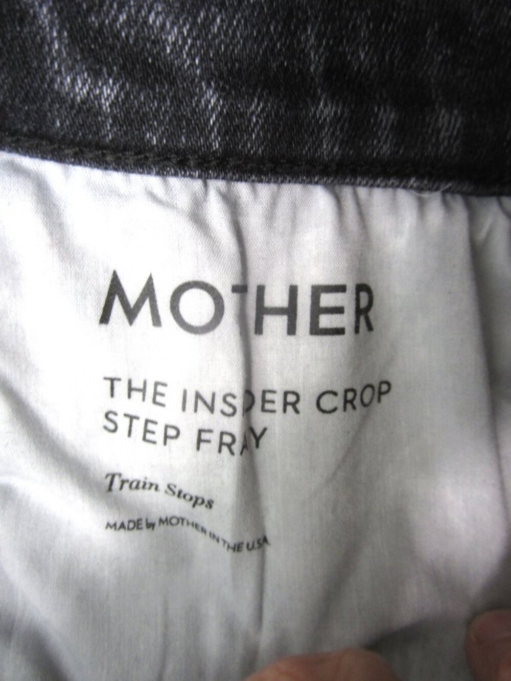 MOTHER 27 EUC The Insider Crop Step Fray Jeans Train Stops Gray Black Raw Hem - Picture 9 of 11